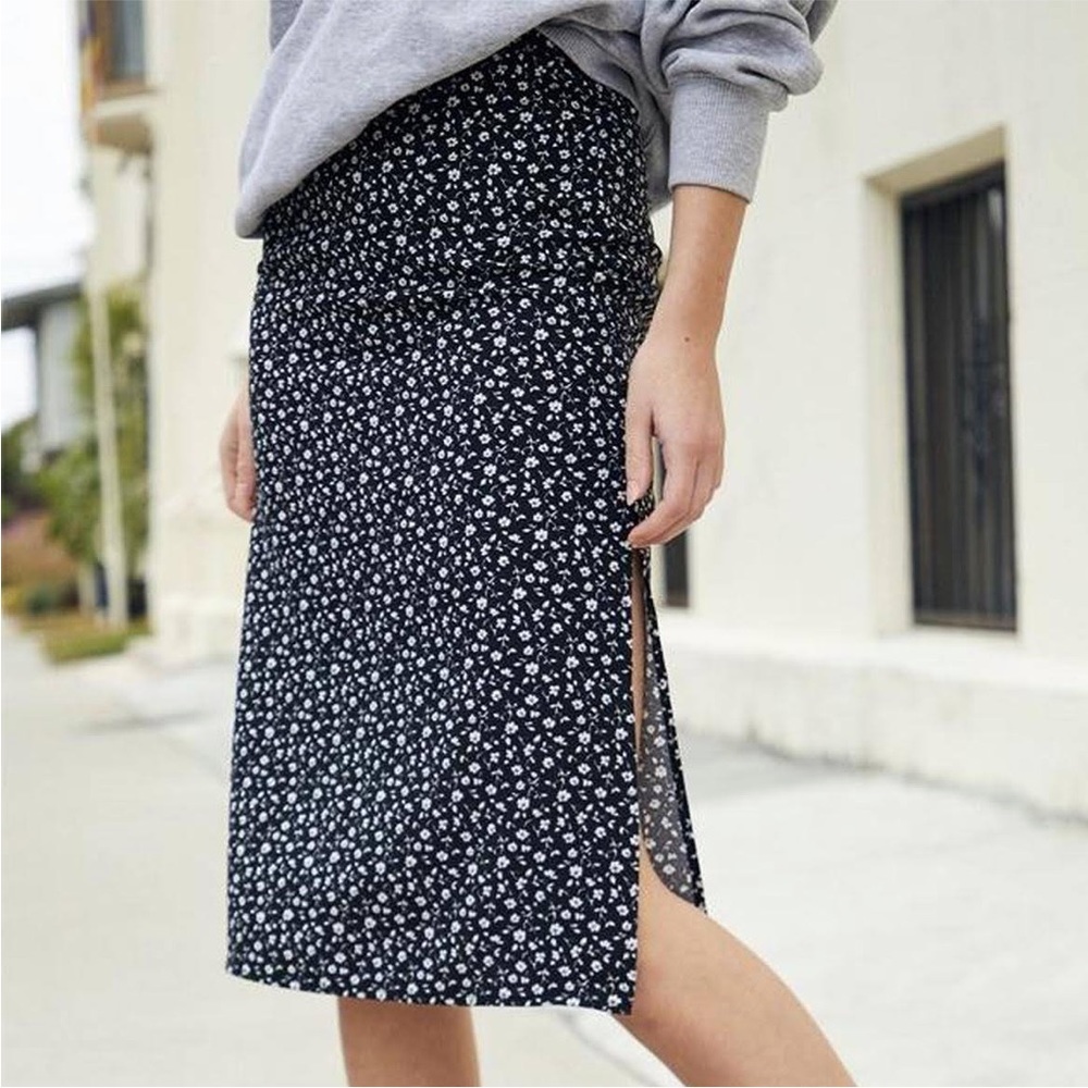 Brandy Melville/John galt floral midi skirt